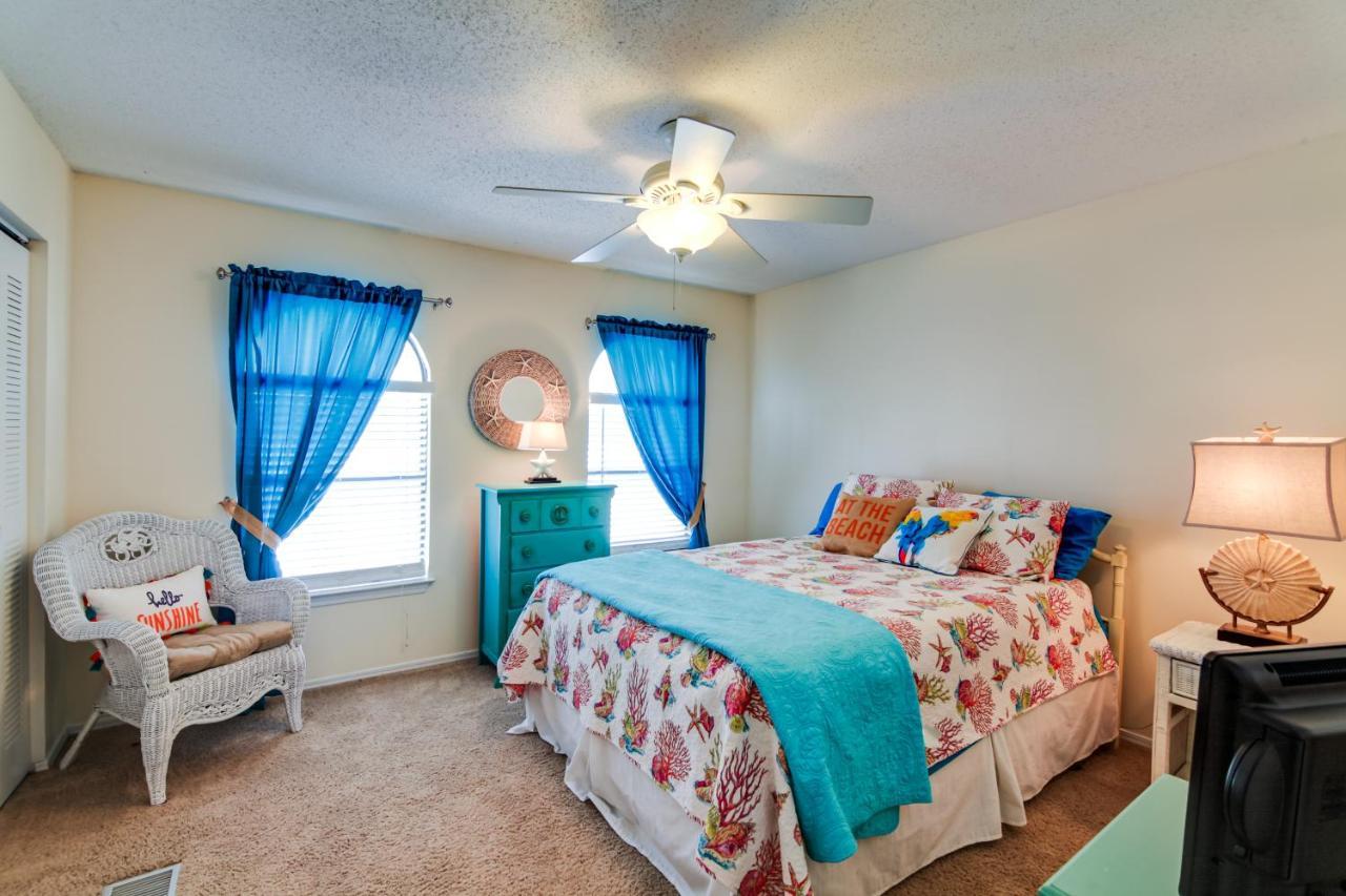 Destin Townhome With Balcony - Walk To The Beach! Buitenkant foto